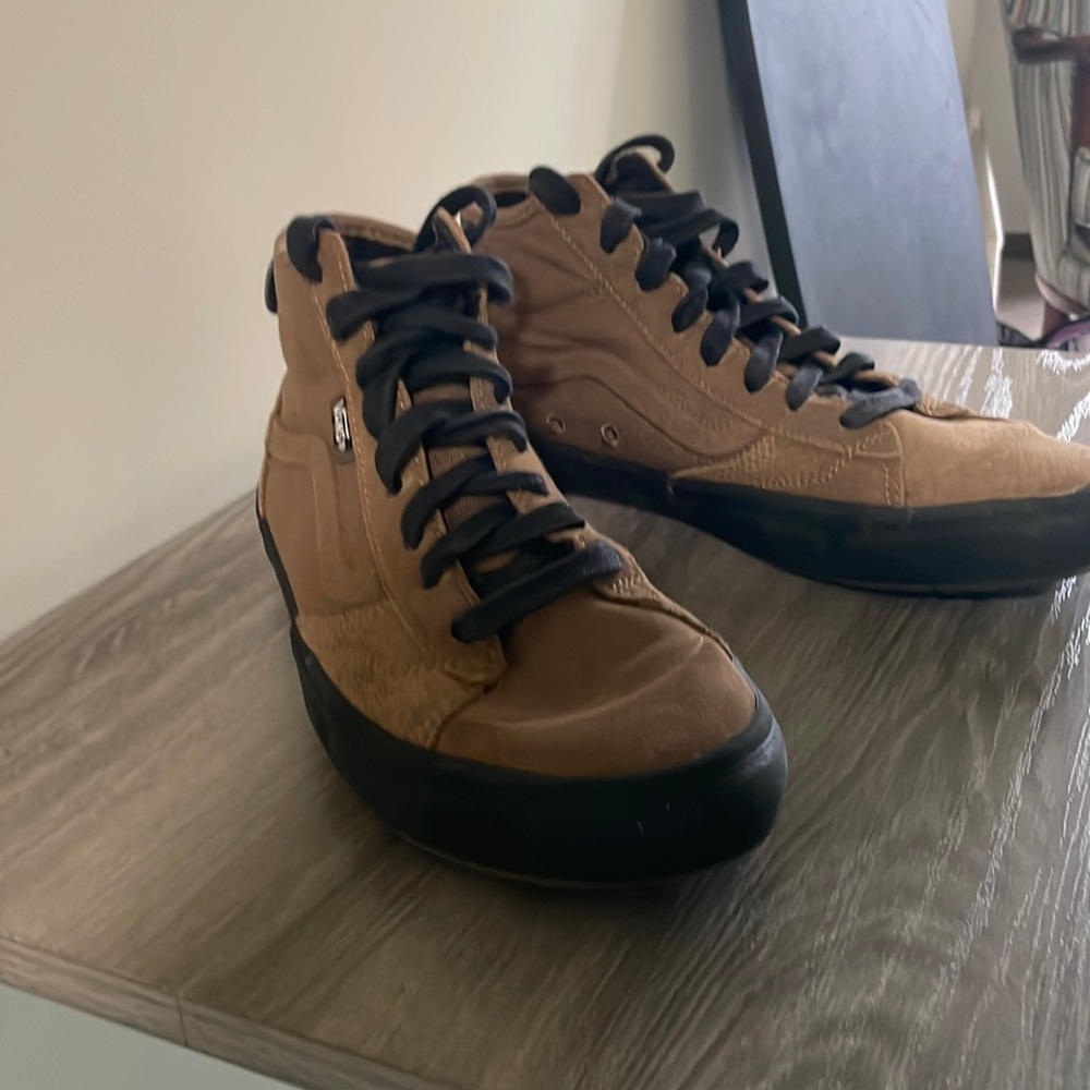Skate shoes/casual shoes